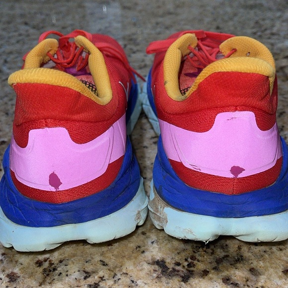 Hoka One One Mach 4 - Picture 9 of 12